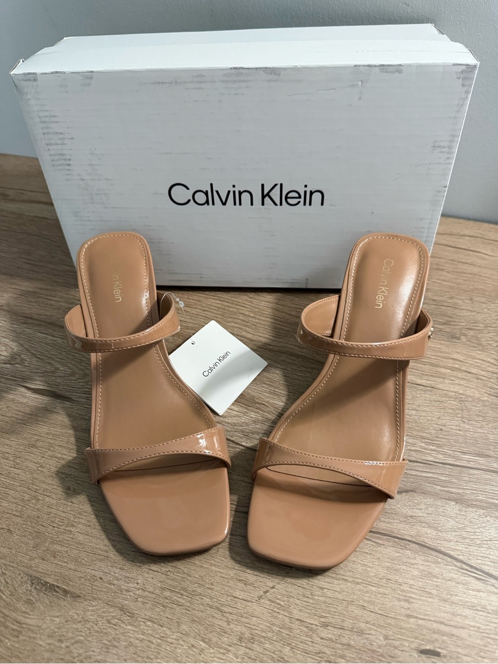 CALVIN KLEIN “Medium Brown”  Danetta Patent Double-Strap Slide Heels, size 8 NWT